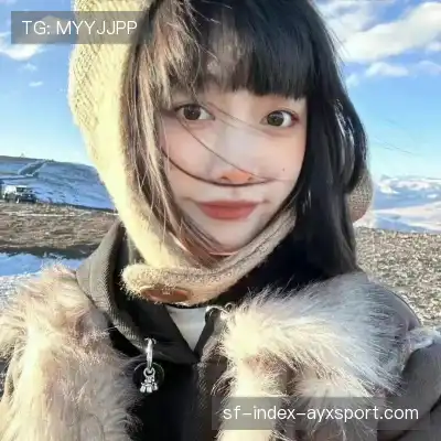 岑宝菱